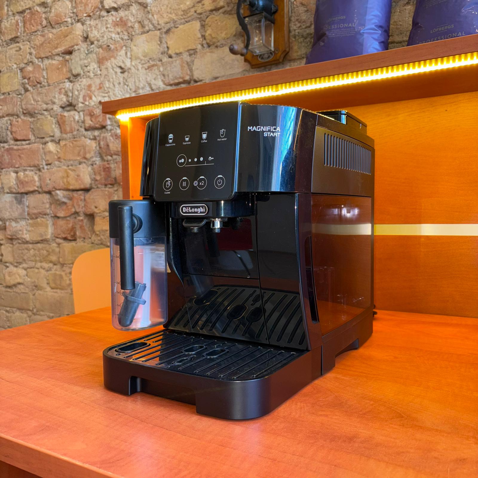 DeLonghi Magnifica Start ECAM220.60 220eu